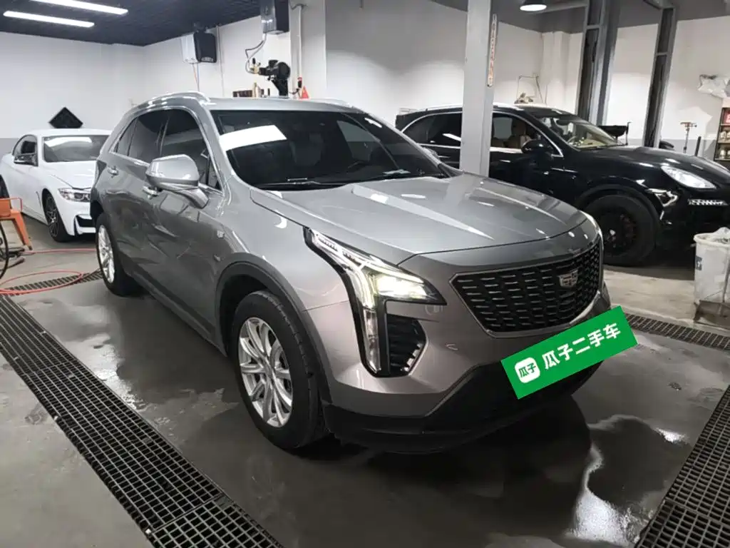 Cadillac XT4 2023 — фото 4