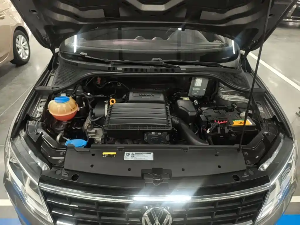 Volkswagen Jetta 2018 — фото 20