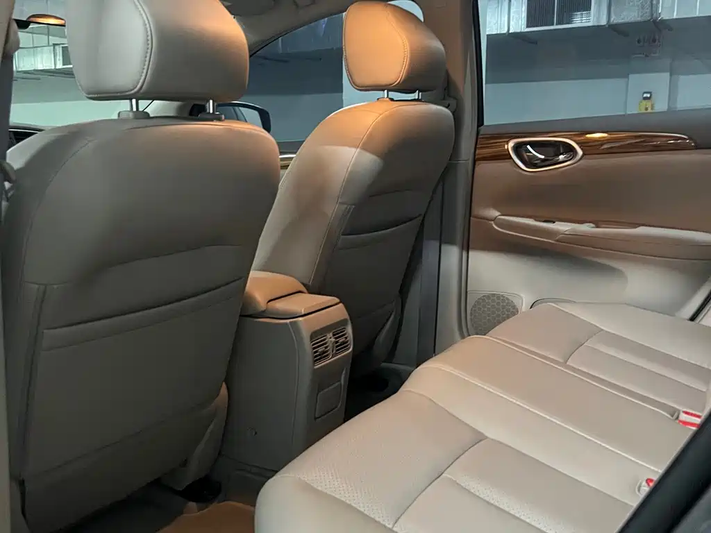 Nissan Sylphy 2015 — фото 30