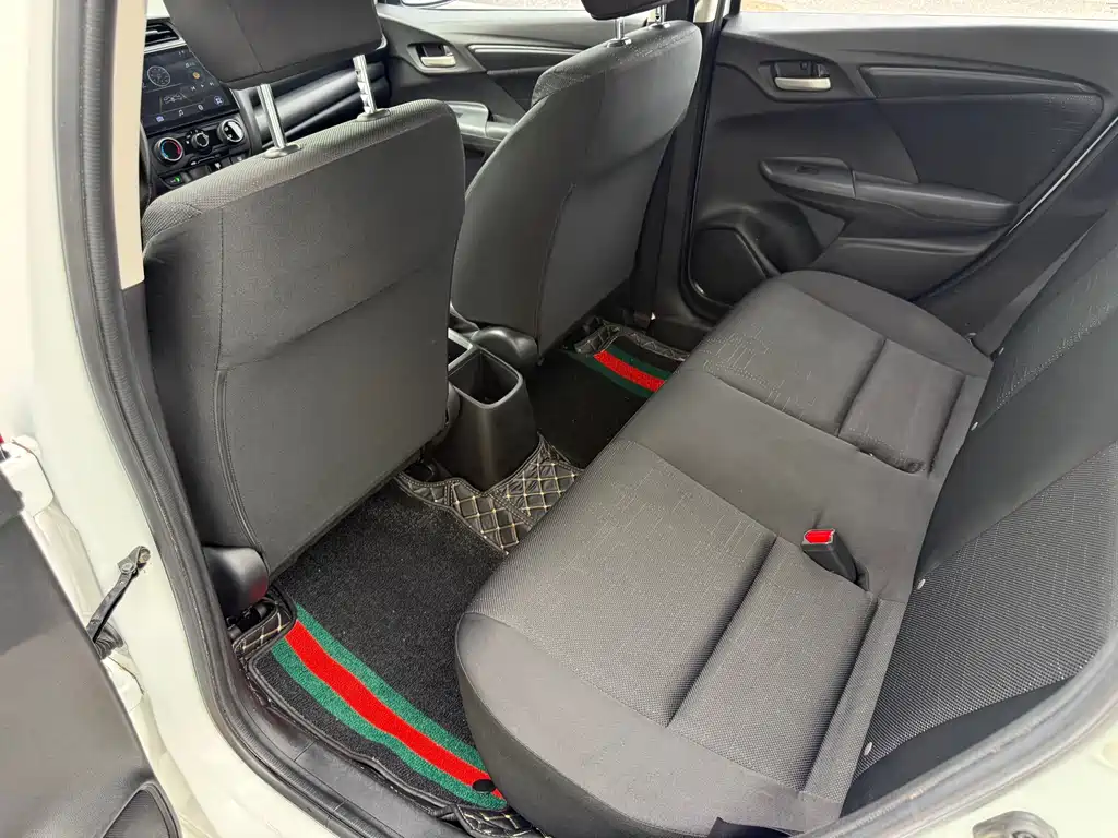 Honda Fit 2015