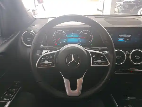 Mercedes-Benz GLB 2020