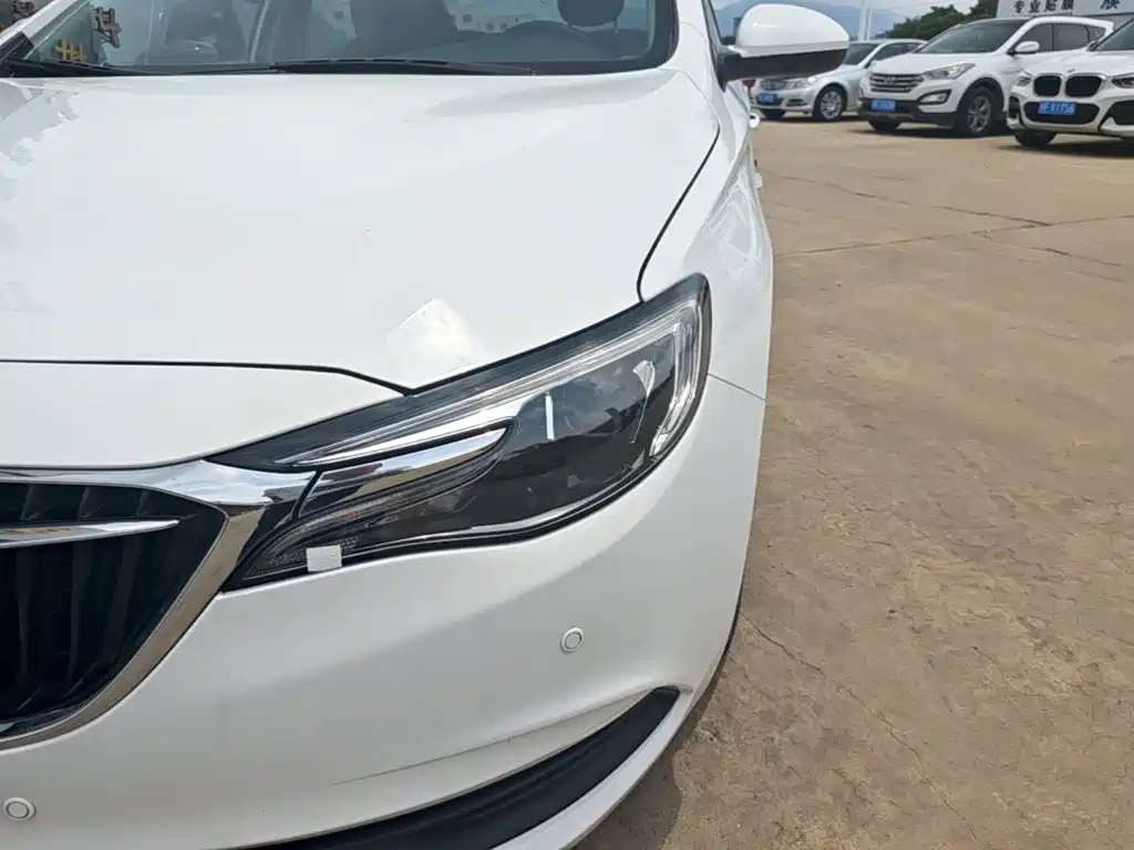 Buick Excelle 2021 — фото 24