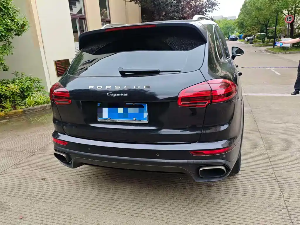 Porsche Cayenne 2017 — фото 6