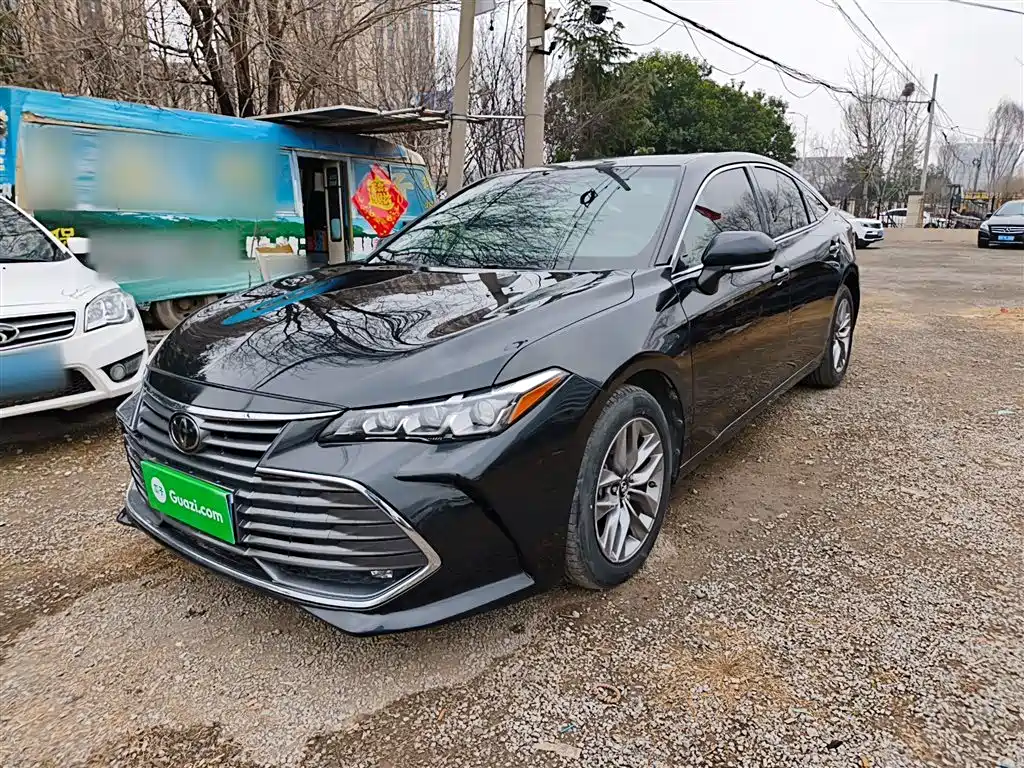 Toyota Avalon 2020 — фото 1