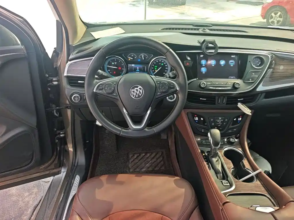 Buick Envision Plus 2017 — фото 11