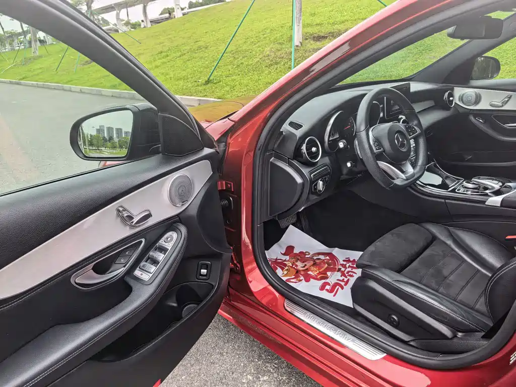 Mercedes-Benz C-Class 2018 — фото 9
