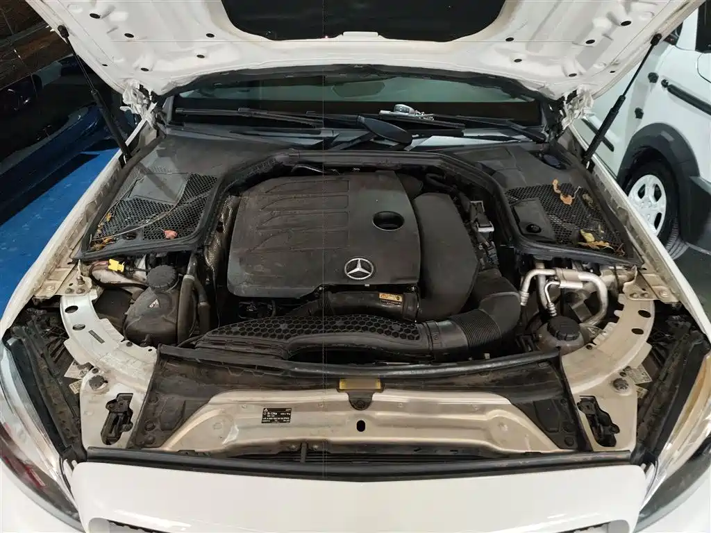 Mercedes-Benz C-Class 2020 — фото 20