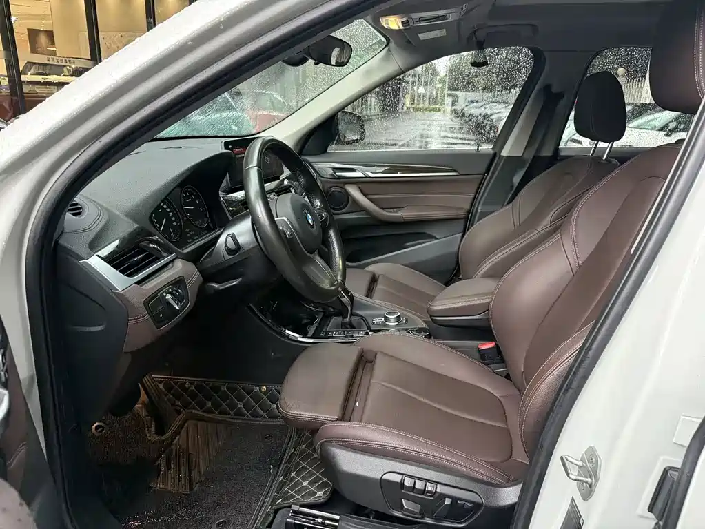 BMW X1 2020