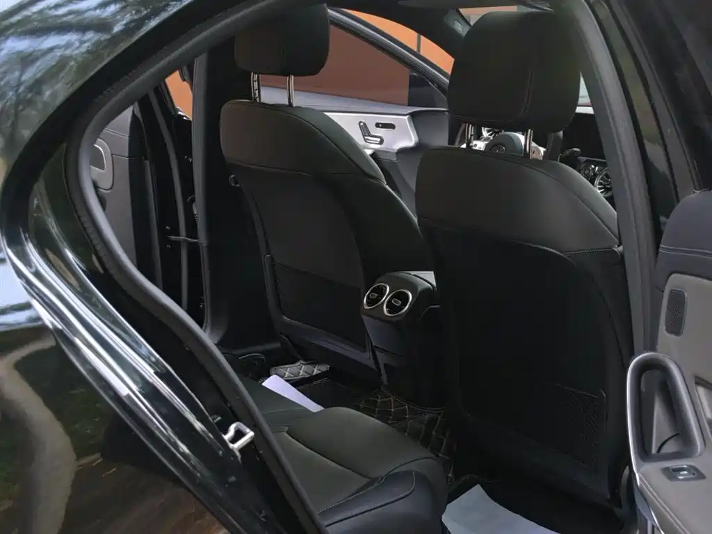 Mercedes-Benz A-Class AMG 2023 — фото 51