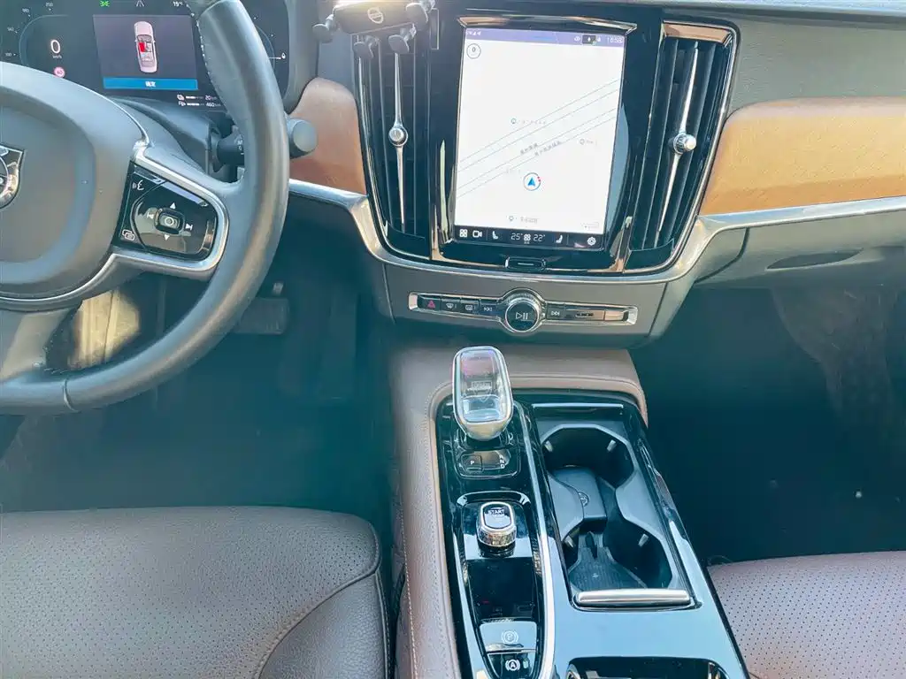 Volvo S90 PHEV 2021 — фото 12