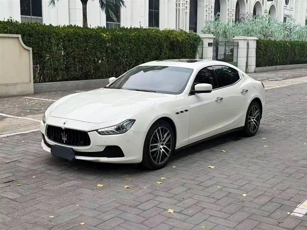 Maserati Ghibli 2015