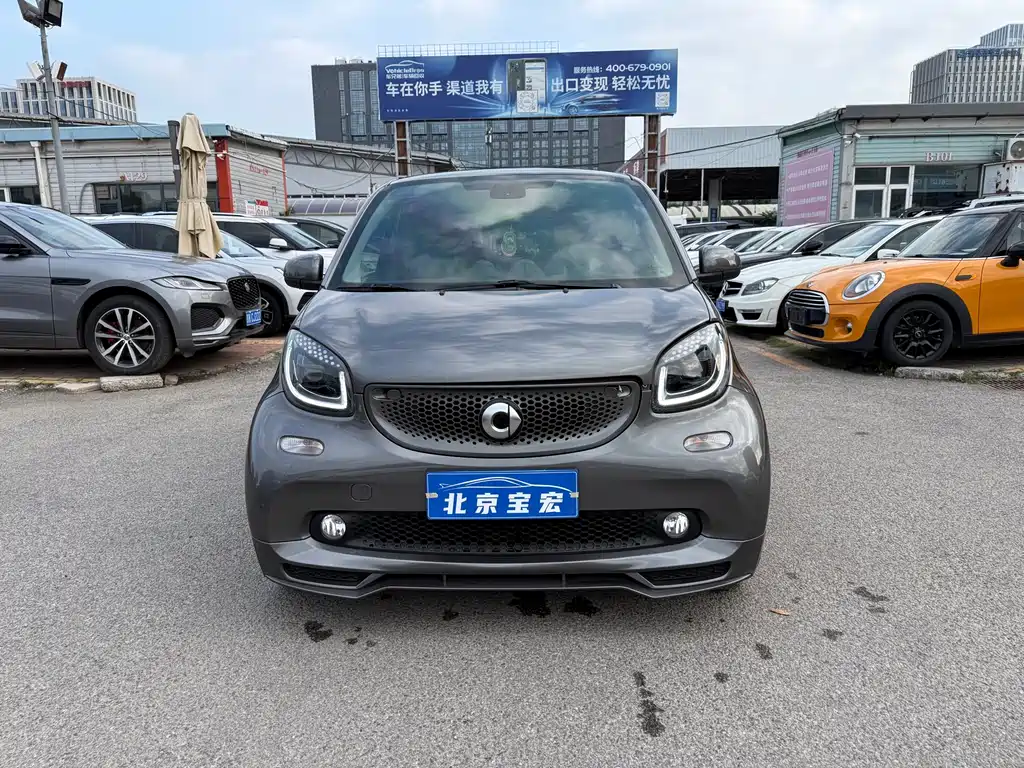 smart Fortwo 2018 — фото 2