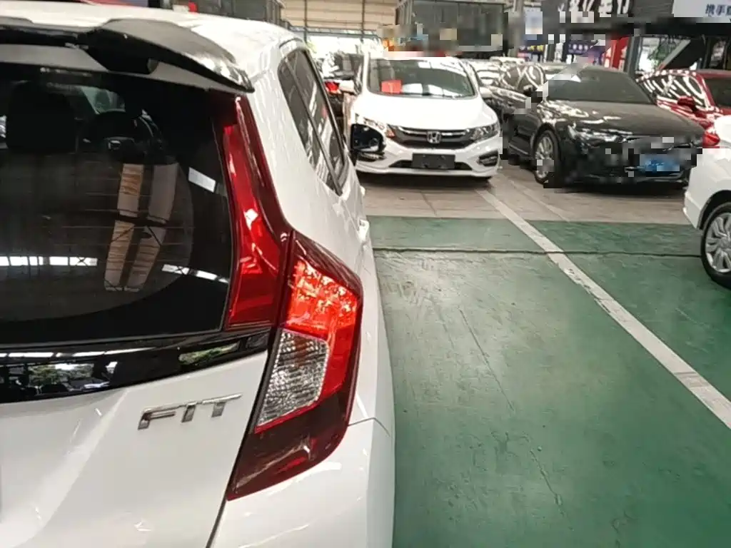 Honda Fit 2019 — фото 8