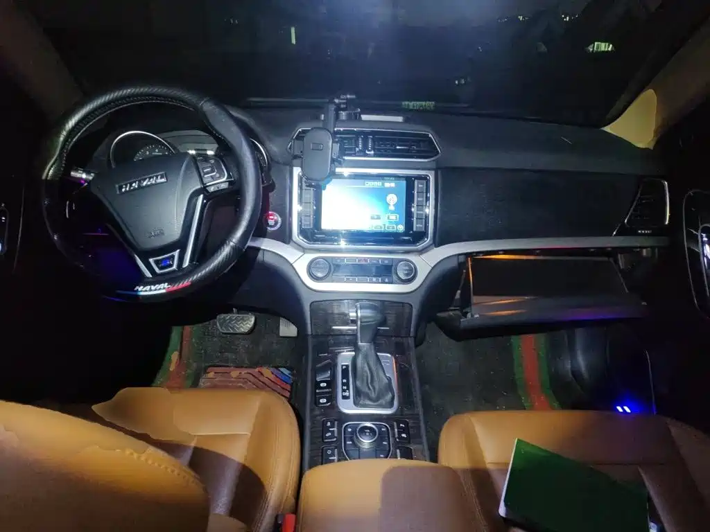 Haval H6 Coupe 2016 — фото 10