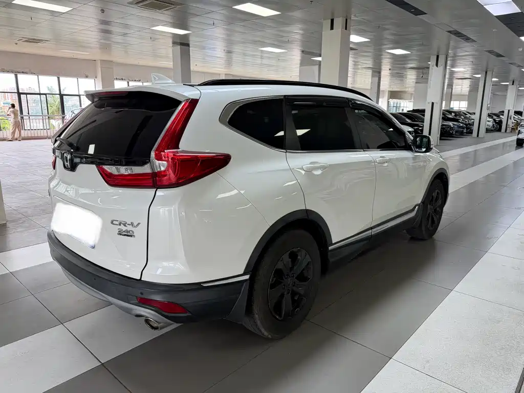 Honda CR-V 2017 — фото 8