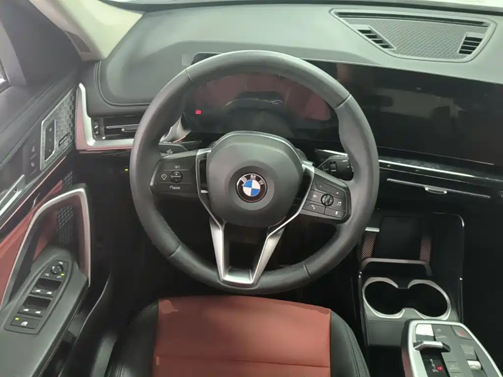 BMW X1 2024 — фото 11