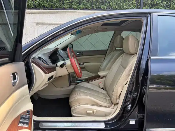 Nissan Teana 2010