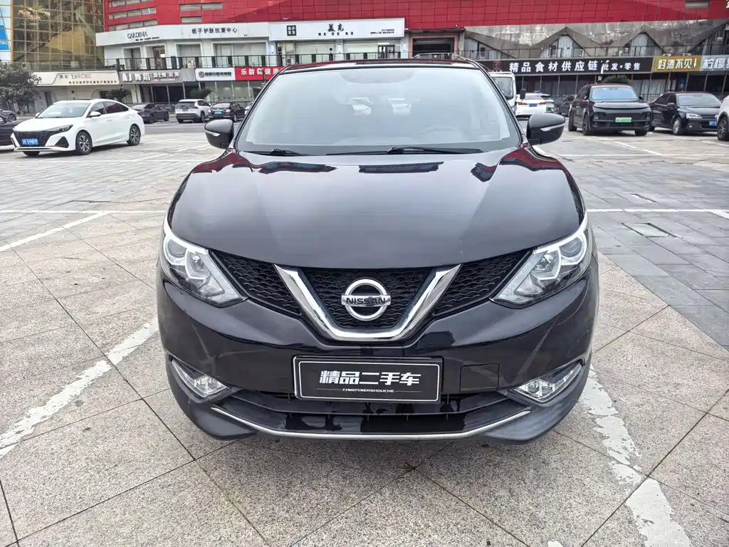 Nissan Qashqai 2018 — фото 2