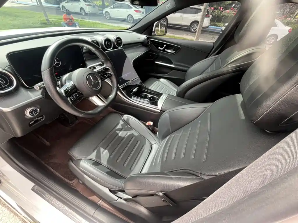Mercedes-Benz C-Class 2021 — фото 17