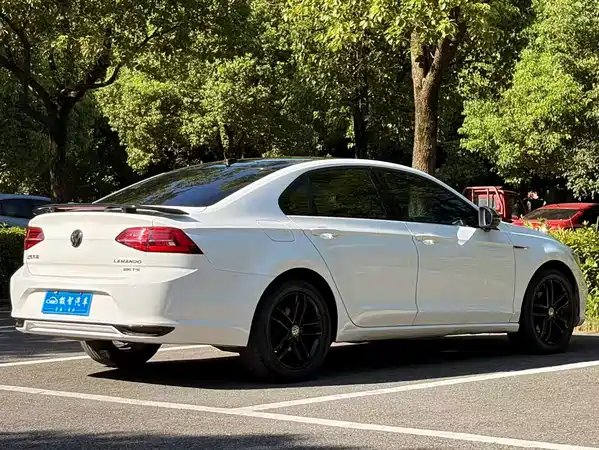 Volkswagen Lamando 2021