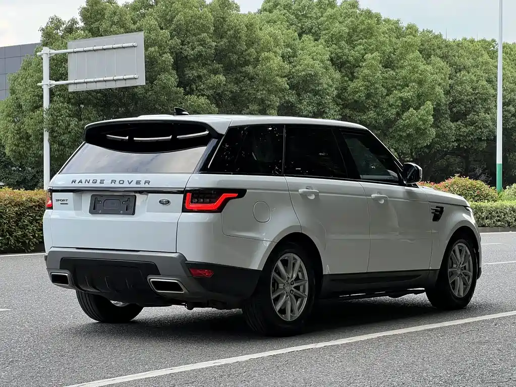 Land Rover Range Rover Sport 2019 — фото 17