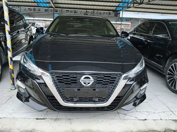 Nissan Teana 2021