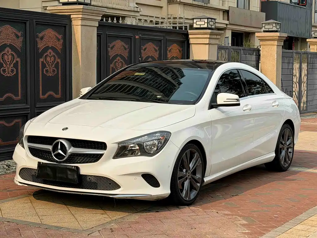 Mercedes-Benz CLA 2018 — фото 1