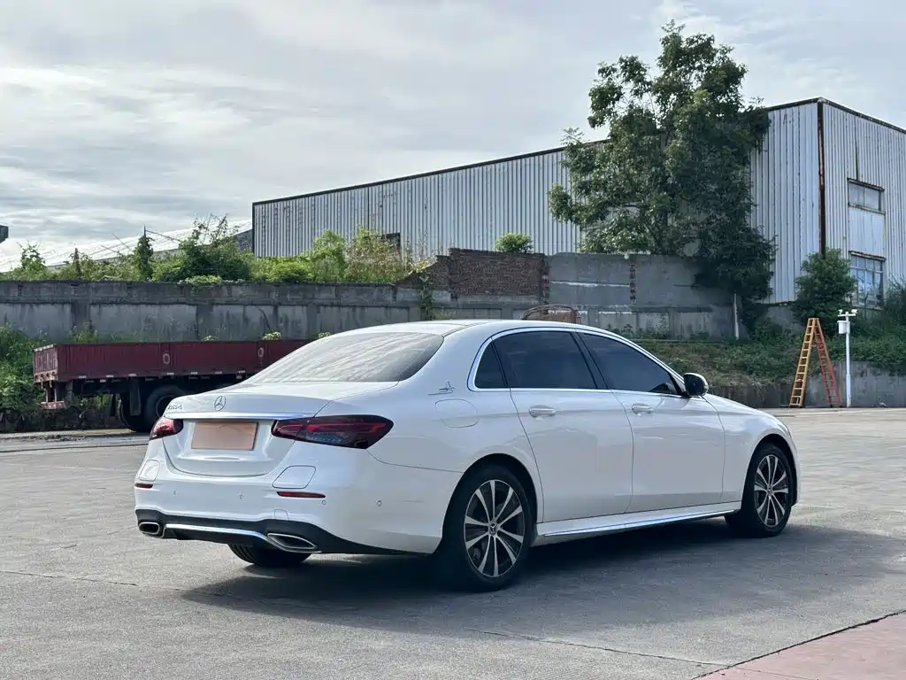 Mercedes-Benz E-Class New Energy 2022 — фото 8