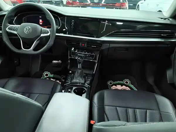 Volkswagen Passat 2025