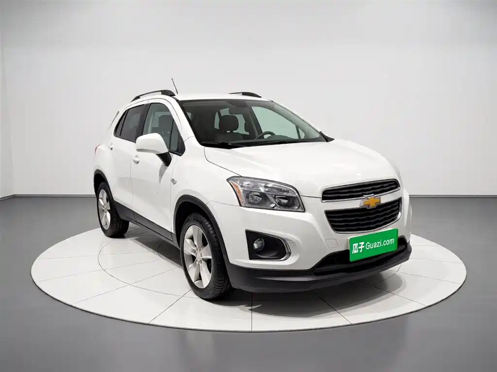 Chevrolet Trax 2015 — фото 4