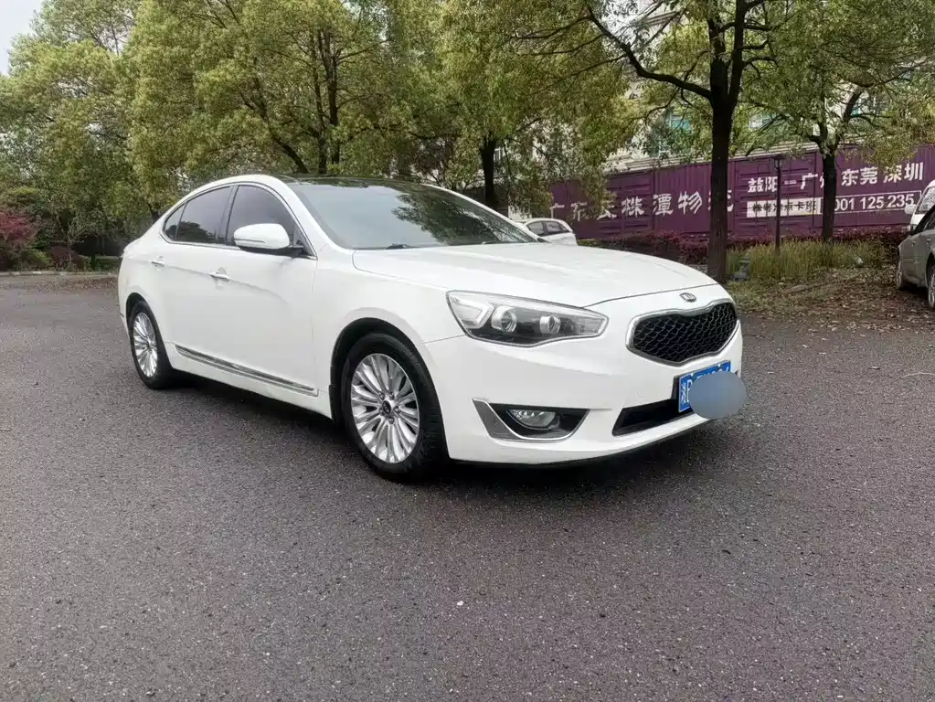 Kia Cadenza 2015 — фото 3