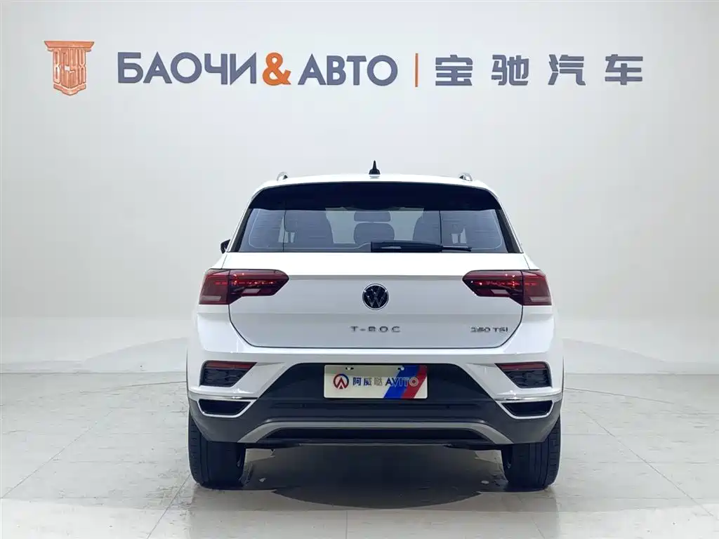Volkswagen T-Roc 2023 — фото 12