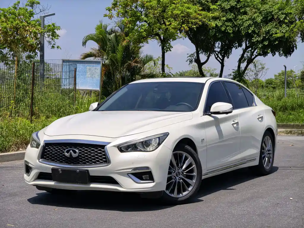 Infiniti Q50L 2019 — фото 1