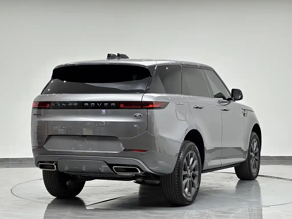 Land Rover Range Rover Sport 2024 — фото 6