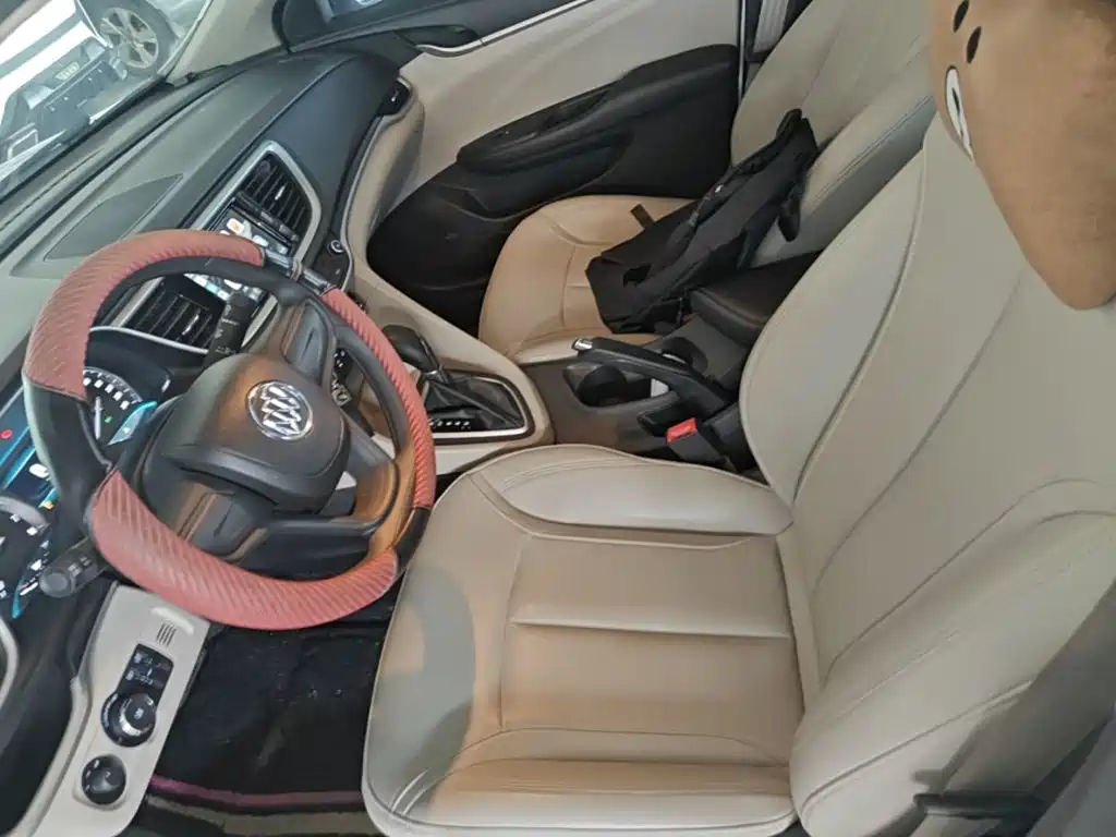 Buick Excelle 2020 — фото 15