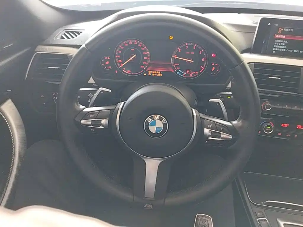 BMW 3 Series GT 2019 — фото 11