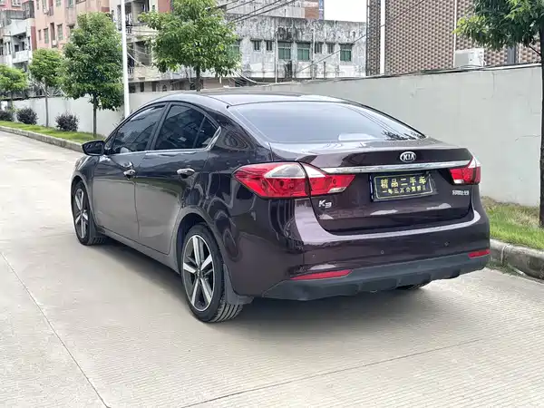 Kia K3 2016