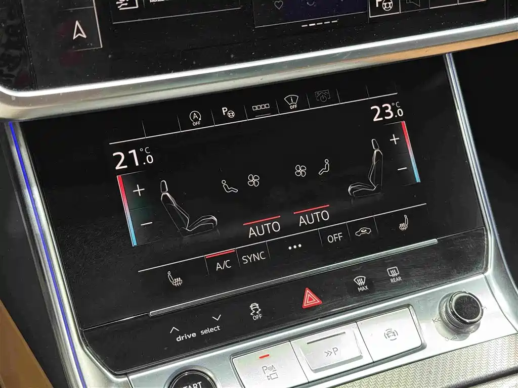 Audi A7L 2023 — фото 14