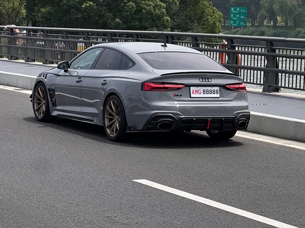 Audi RS 5 2021 — фото 8