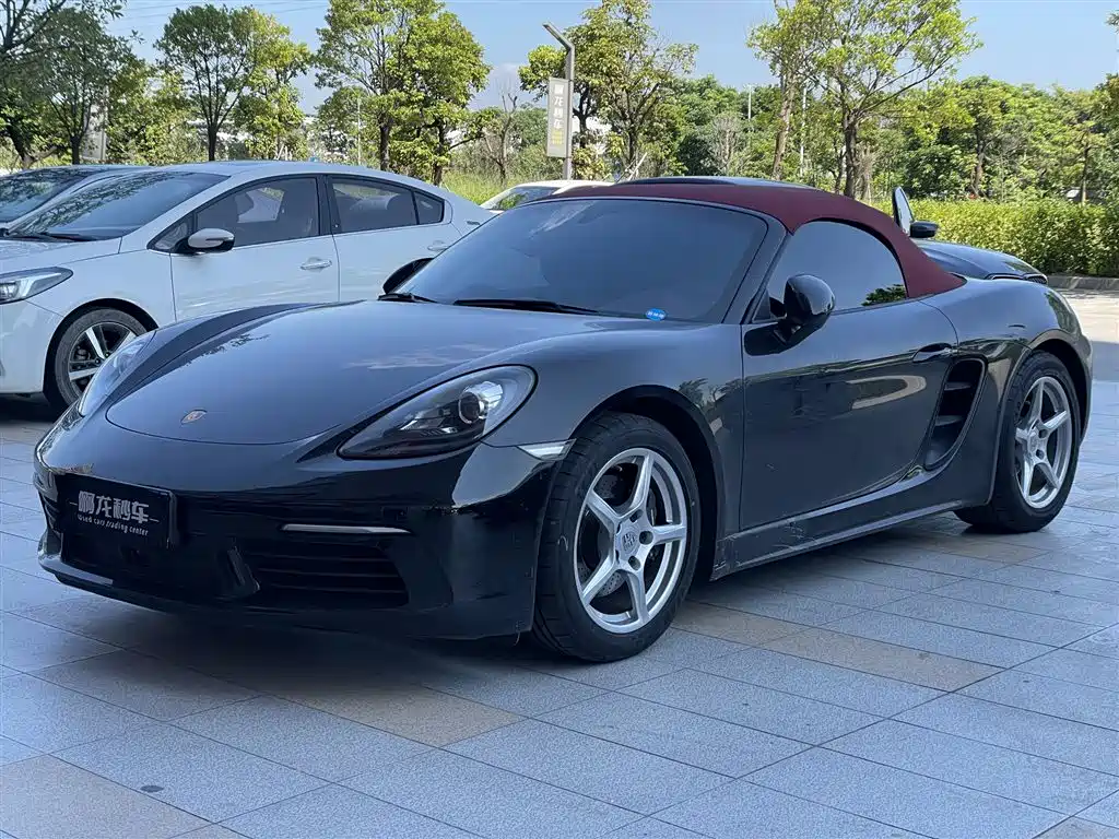 Porsche 718 2023 — фото 1