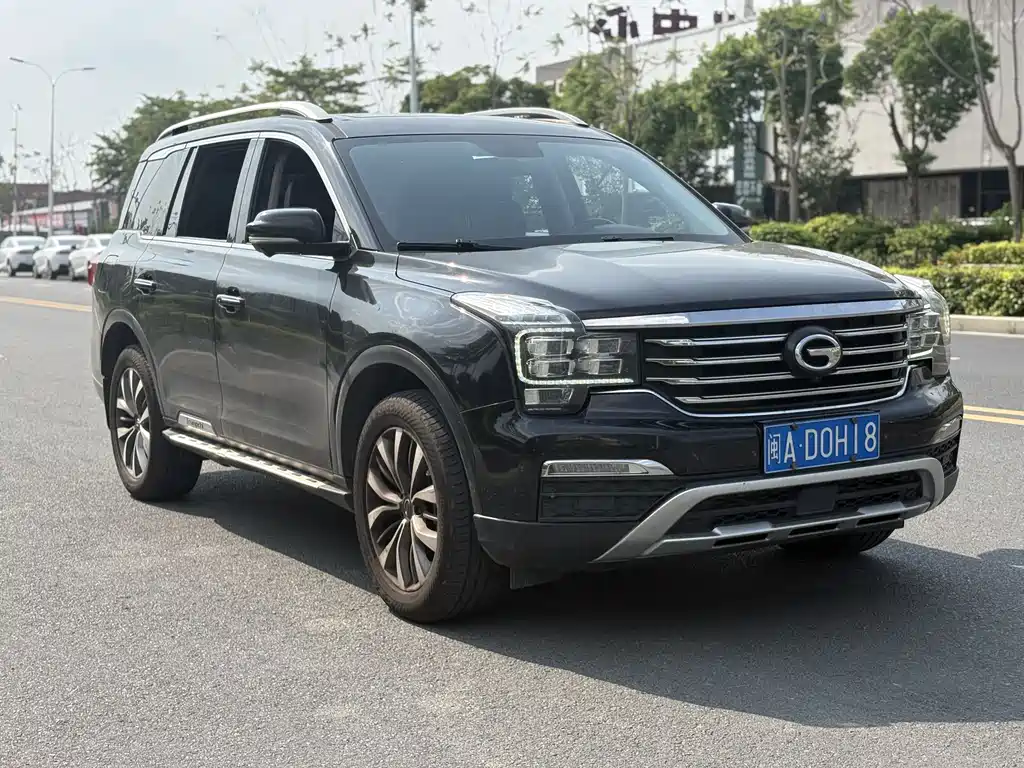 GAC Motor Trumpchi GS8 2018 — фото 3