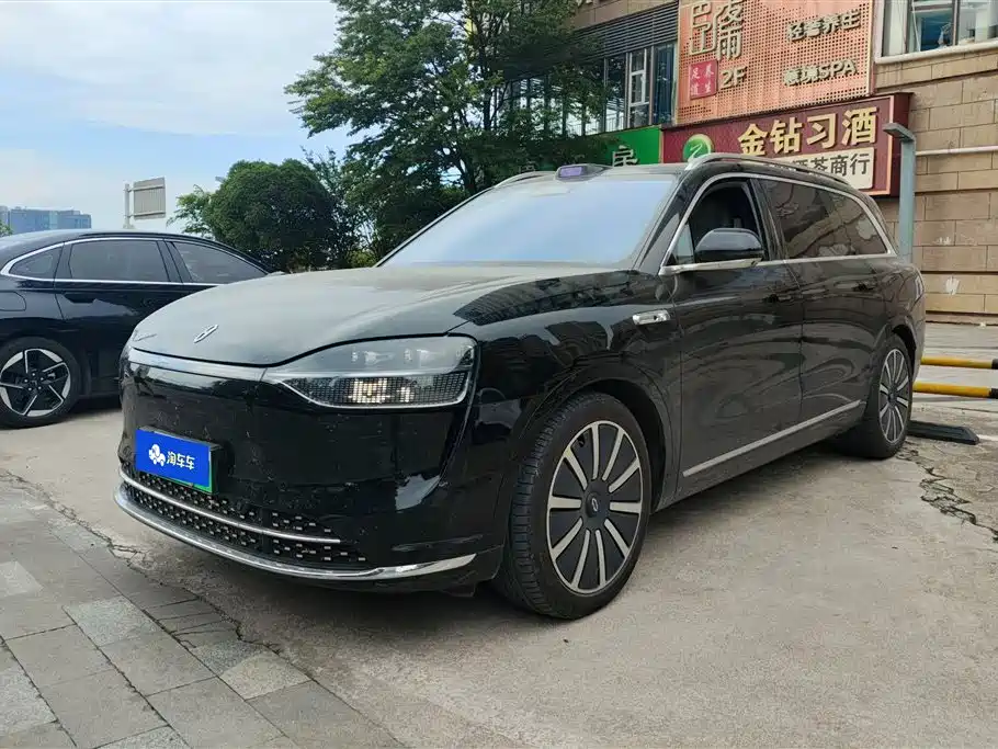 AITO M9 2025 — фото 1
