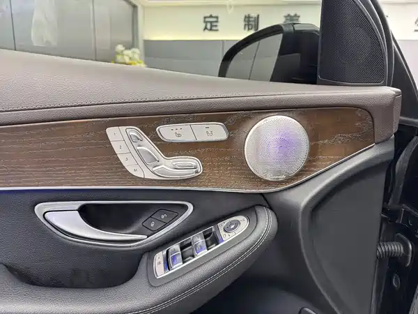 Mercedes-Benz GLC 2022