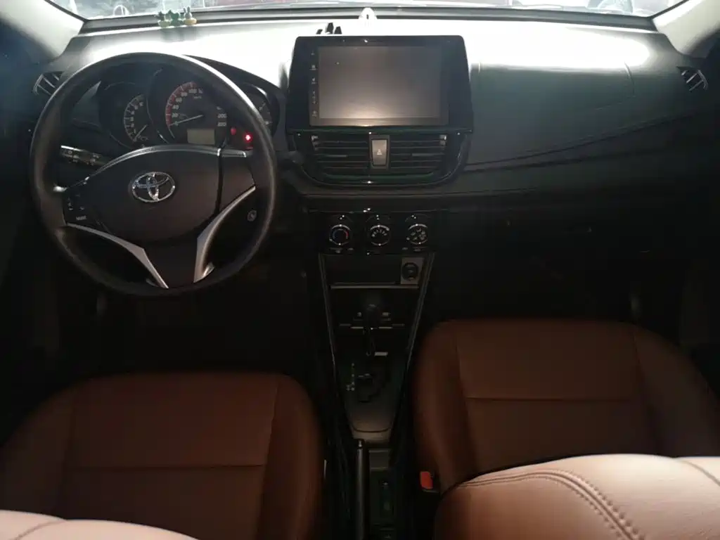 Toyota Vios 2022 — фото 10