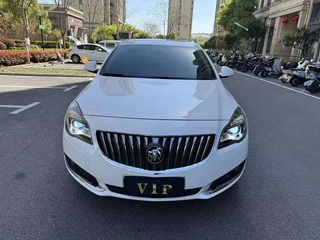 Buick Regal 2016