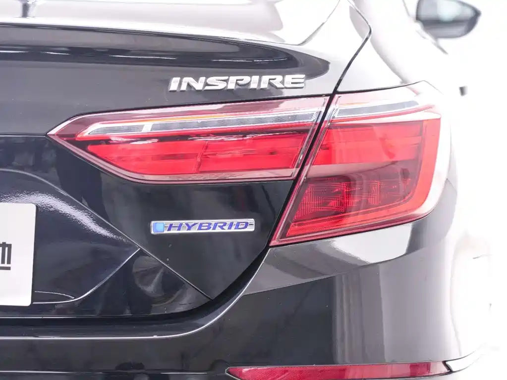 Honda Inspire 2021 — фото 18