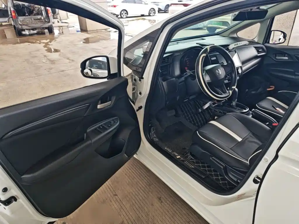 Honda Fit 2019 — фото 16