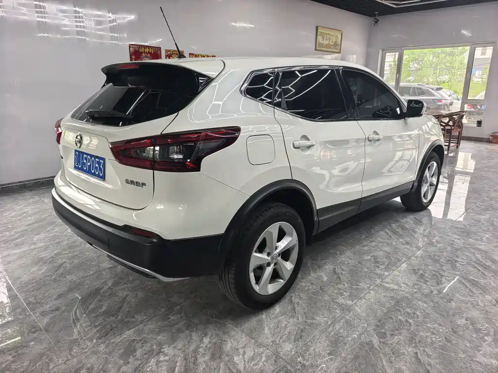 Nissan Qashqai 2022 — фото 5