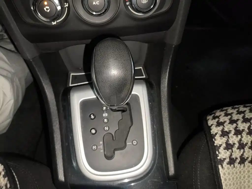 Citroen C4L 2015 — фото 14