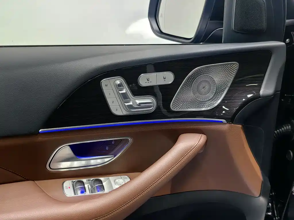 Mercedes-Benz GLE 2025 — фото 16